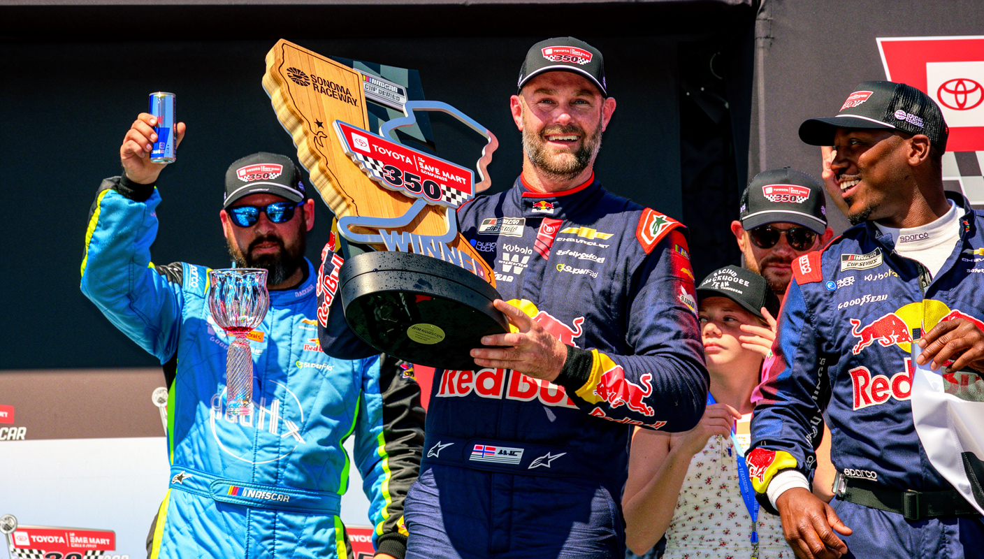 Shane van Gisbergen 逆袭夺冠背后的4大关键启示：2026世界杯投注 - 世界杯投注平台 在索诺玛的不可复制之路